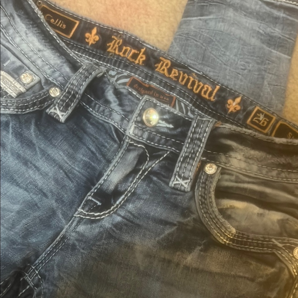 26 Rock Revival skinny
